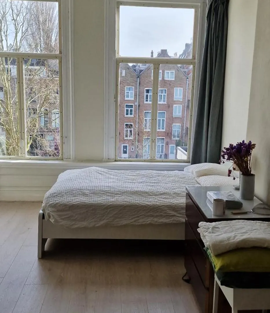 アムステルダム Frank'S And Chong'S Excellent Location Bed & Breakfast 0*,  オランダ